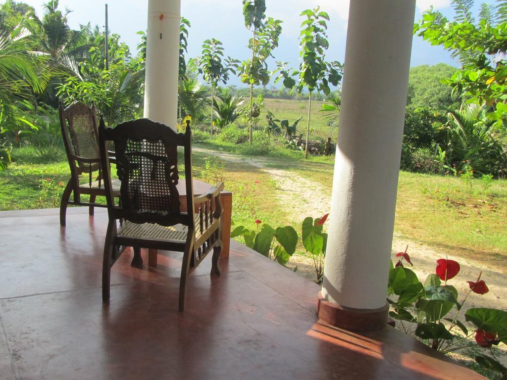 Peacock Land Hotel Tangalle Kamer foto